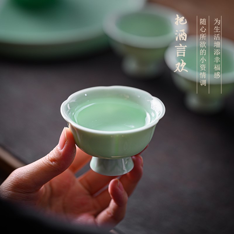 青瓷仿古酒具套装古风家用酒壶陶瓷烈酒杯家用一斤装分酒器小酒盅