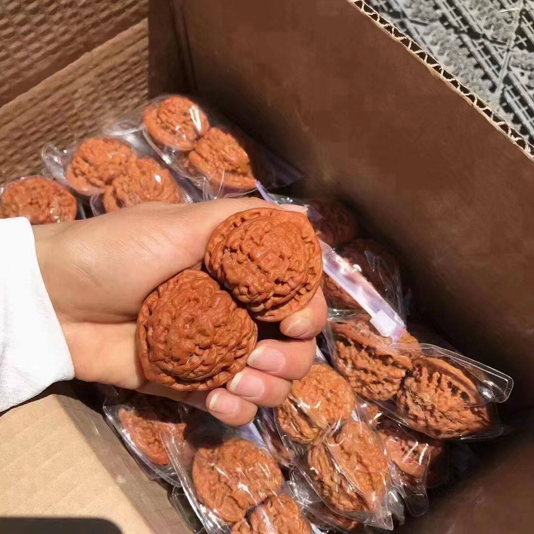 文玩核桃官帽麒麟野生配对桃核mm40盘玩45玩机打底手把