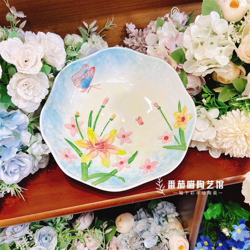 新品濑户烧绿色满花陶瓷釉下彩浮雕8寸荷口饭盘深盘汤盘家用手绘