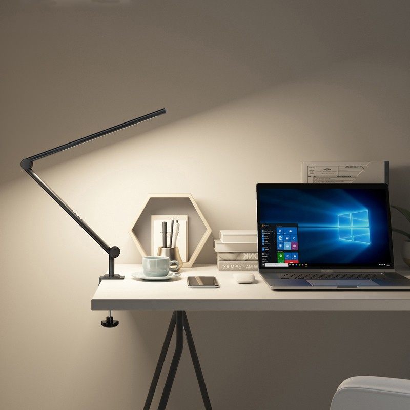 LED护眼书桌台灯学生专用读写灯 可充电夹式工作灯 双光源读写台