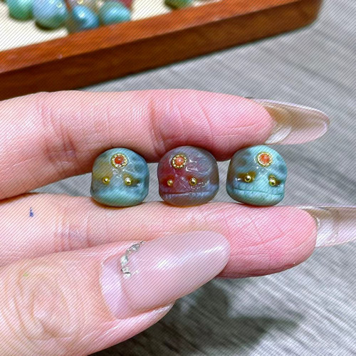 藏式阿呆百香籽星月手串