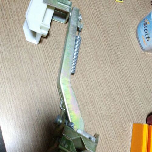 直销250/320/500/800AH铝型单级滑线集电器架 单臂集电器碳刷架