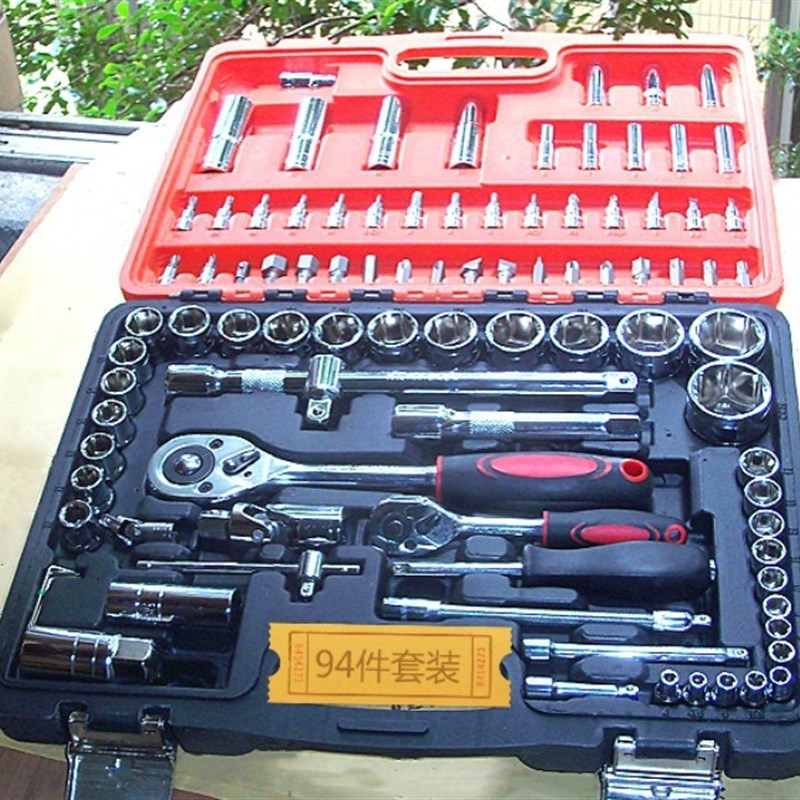 94件套汽车摩托车电动车修理套装套筒组合工具五金工具快速扳手