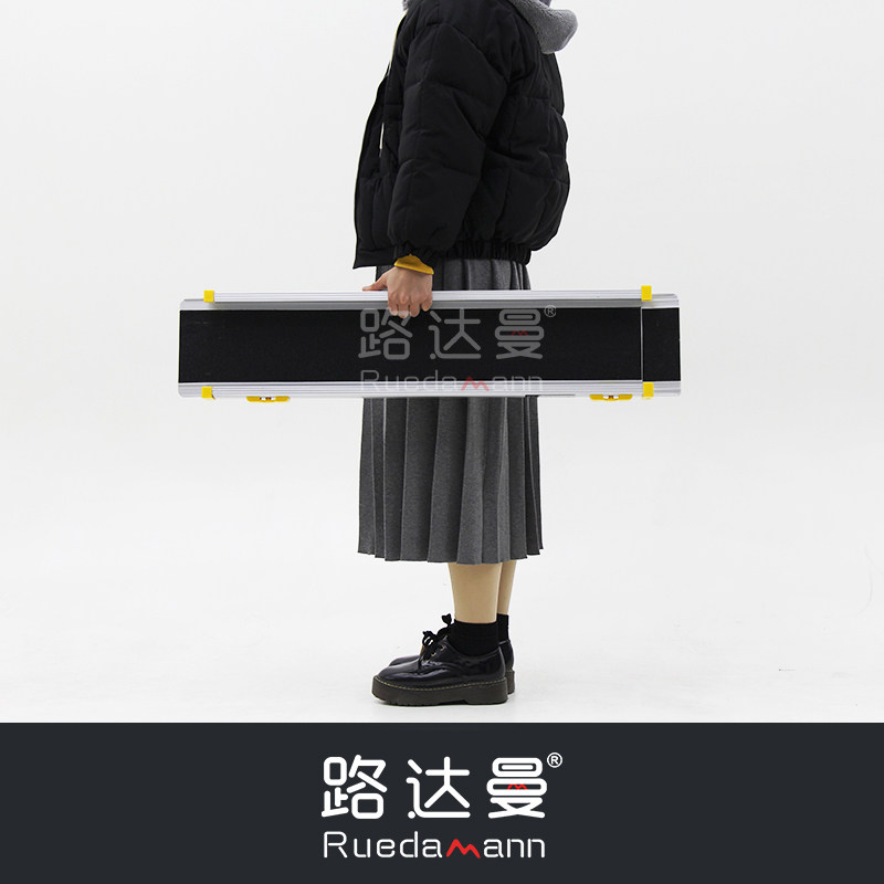 无障碍坡道伸缩航空箱铝合金轮椅电动车辅助垫板上楼梯板台阶斜坡