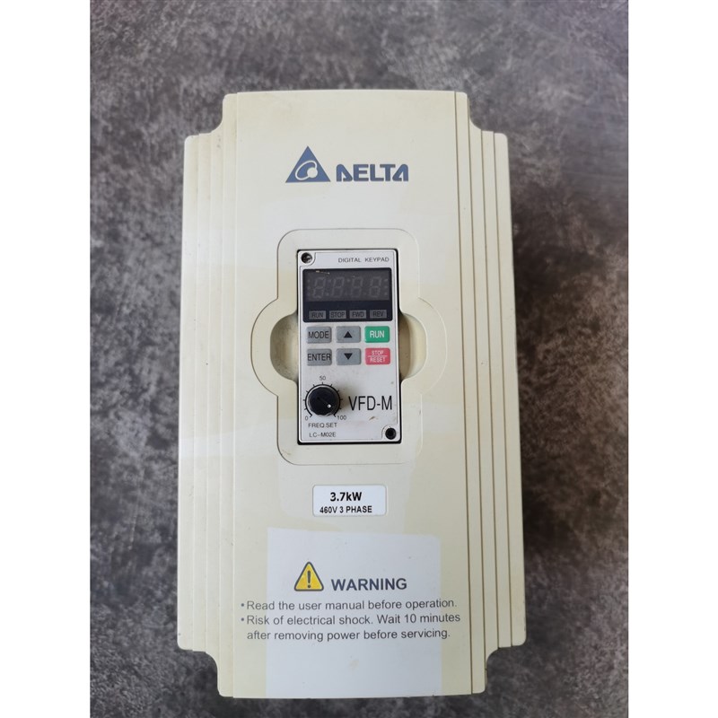 台达变频器3.7千瓦,型号VFD037M43A. 380伏,