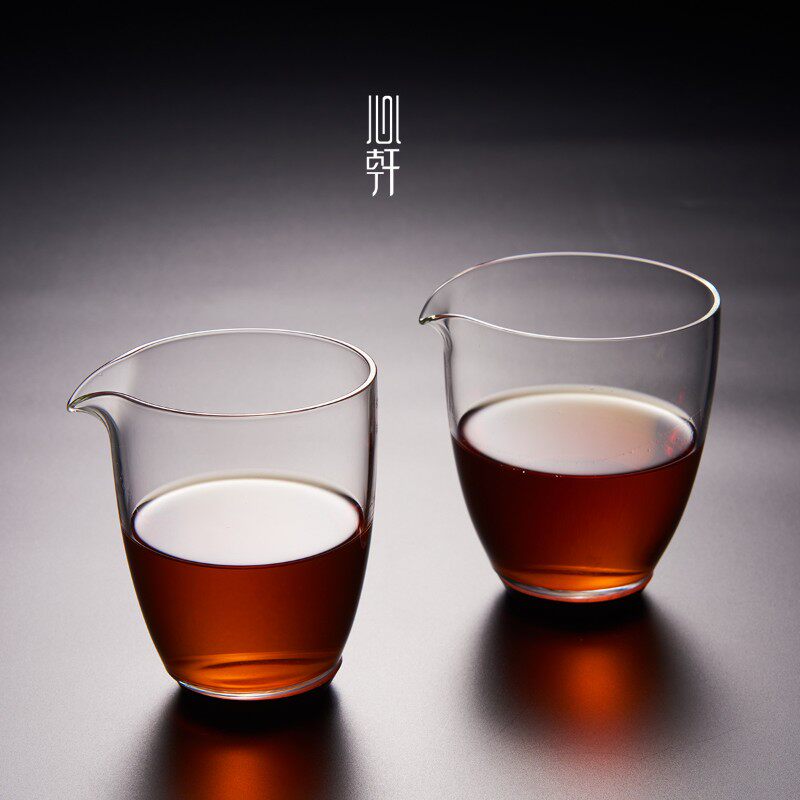 新羽 日式无由玻璃公道杯耐热 红檀木底透明分茶器匀杯 功夫茶器