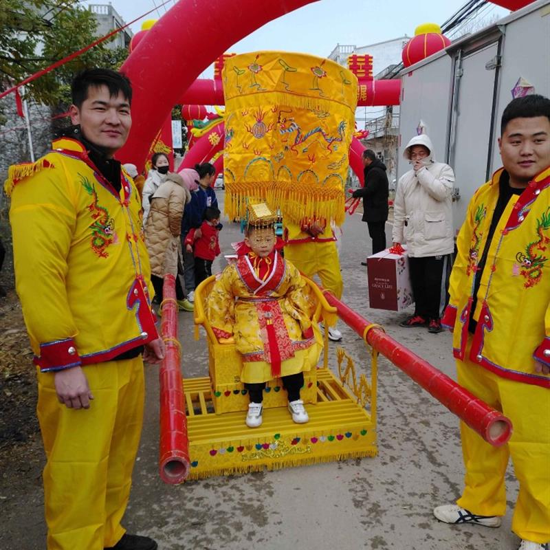 中式婚礼大花轿龙椅宝座婚庆道具影视婚纱摄影结婚情侣结婚步撵