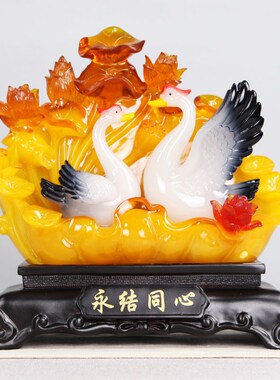 创意家居装饰品抽象工艺品电视柜摆件永结同心情侣天鹅结婚礼物