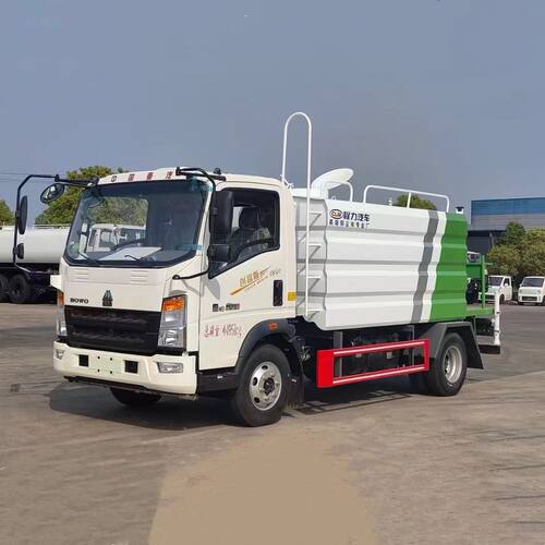重汽豪沃蓝牌7方多功能抑尘车 搅拌站矿区降尘专用雾炮车