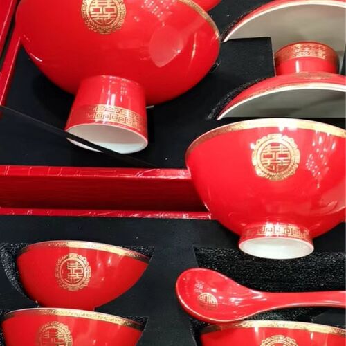 温州订婚红喜浮雕金6寸点心面碗过年分岁搬家福寿礼品皮箱包装