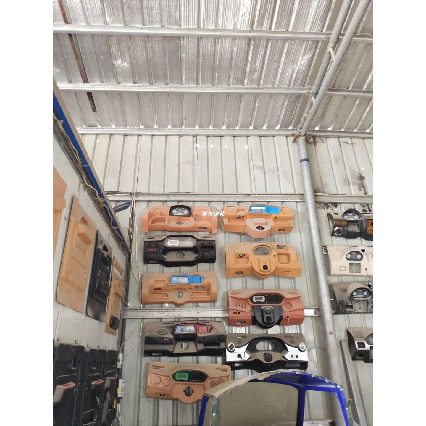 封闭电动三轮车仪表 全棚电动三轮车方向盘式仪表工作台 液晶仪表