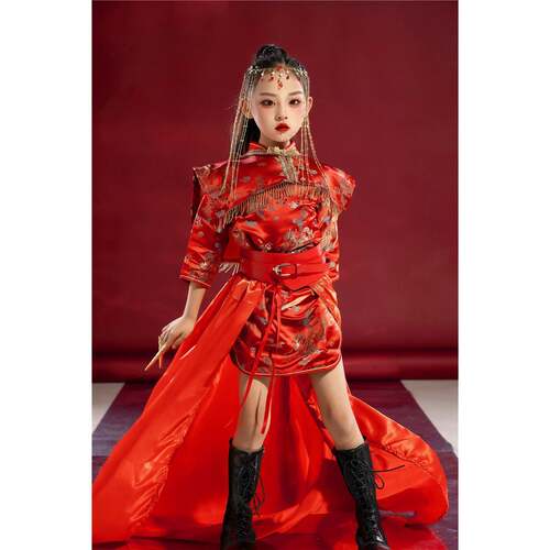 2026新款女童旗袍中国风潮服国潮走秀礼服红色中式模特演出服中大