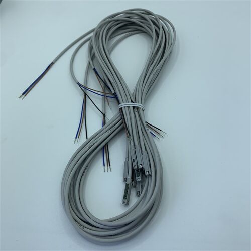 正品 气缸 磁性开关 F0H F2H F3H F2H3 F0V F2V F3V 磁性传感器