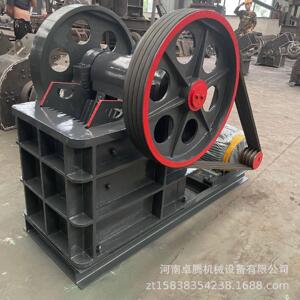 小型鄂破机移动破碎石的机器轮胎式碎石机水泥建筑垃圾颚式破碎机