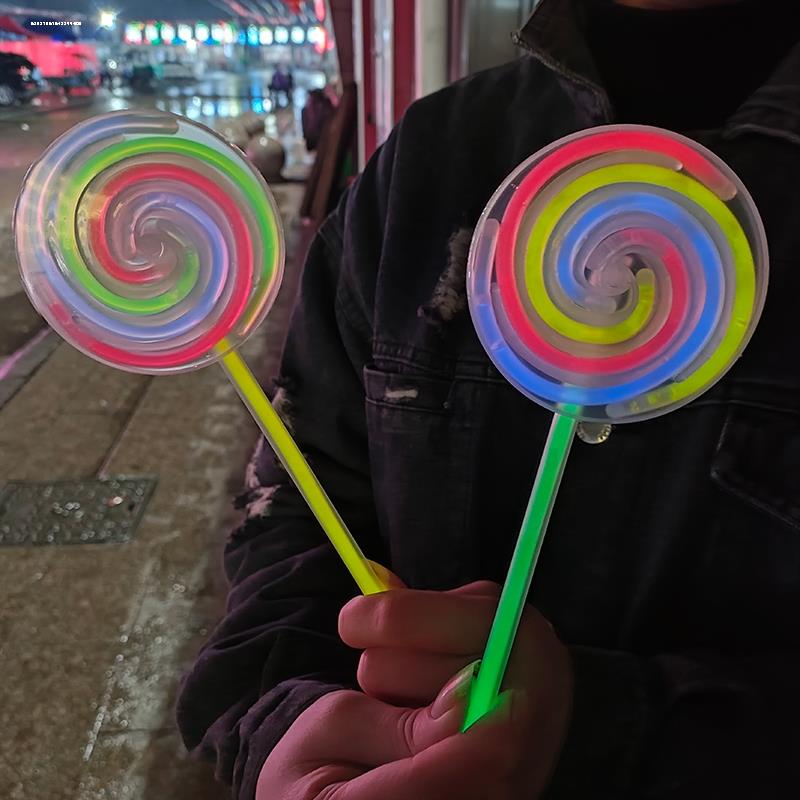 夜市摆摊发光玩具旋转荧光棒棒糖风车儿童小礼物分享夜光萤光棒图片