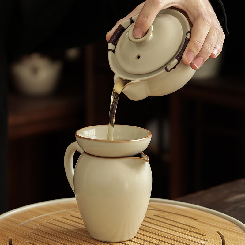 米黄汝窑盖碗茶杯家用大号防烫三才泡茶碗带盖单个手抓壶茶具套装