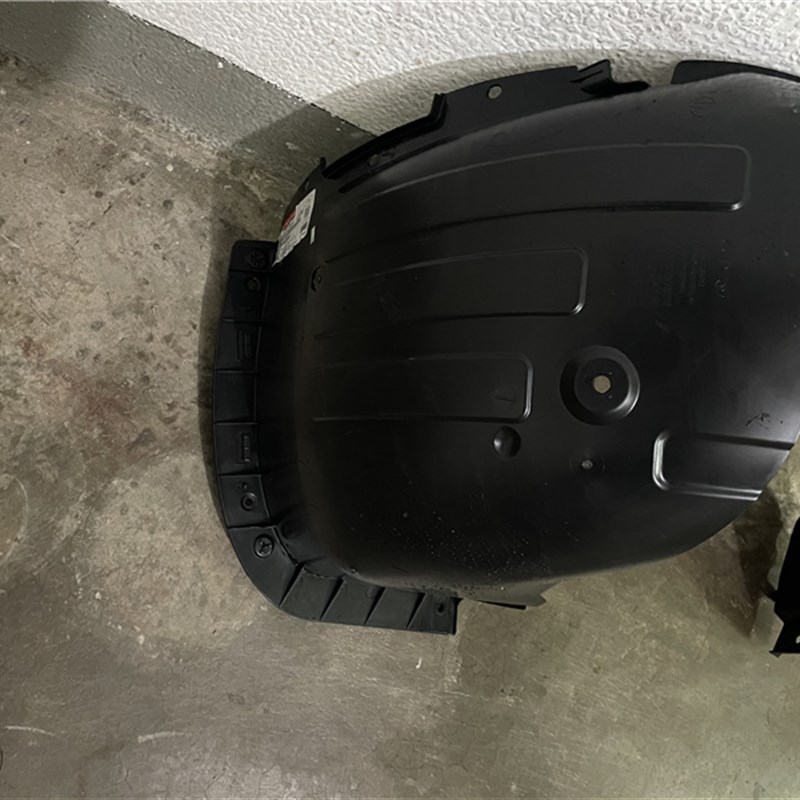 适用起亚智跑叶子板内衬智跑前轮内衬挡泥板内衬翼子板内衬胶护板