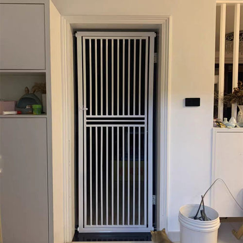 宠物门栏狗狗围栏防猫隔离栅栏大型犬定制婴儿童安全门楼梯口护栏