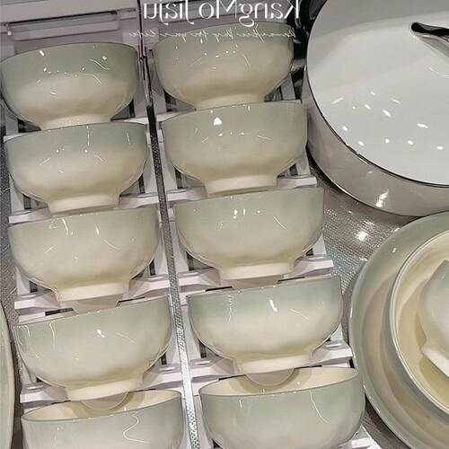 碗碟套装家用乔迁轻奢2025新款高级感清新陶瓷碗盘筷碗具简约餐具