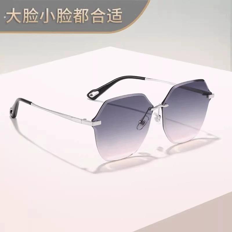 自带美颜女士显脸小气质无边框太阳眼镜太阳眼镜无框镜片复古妆容