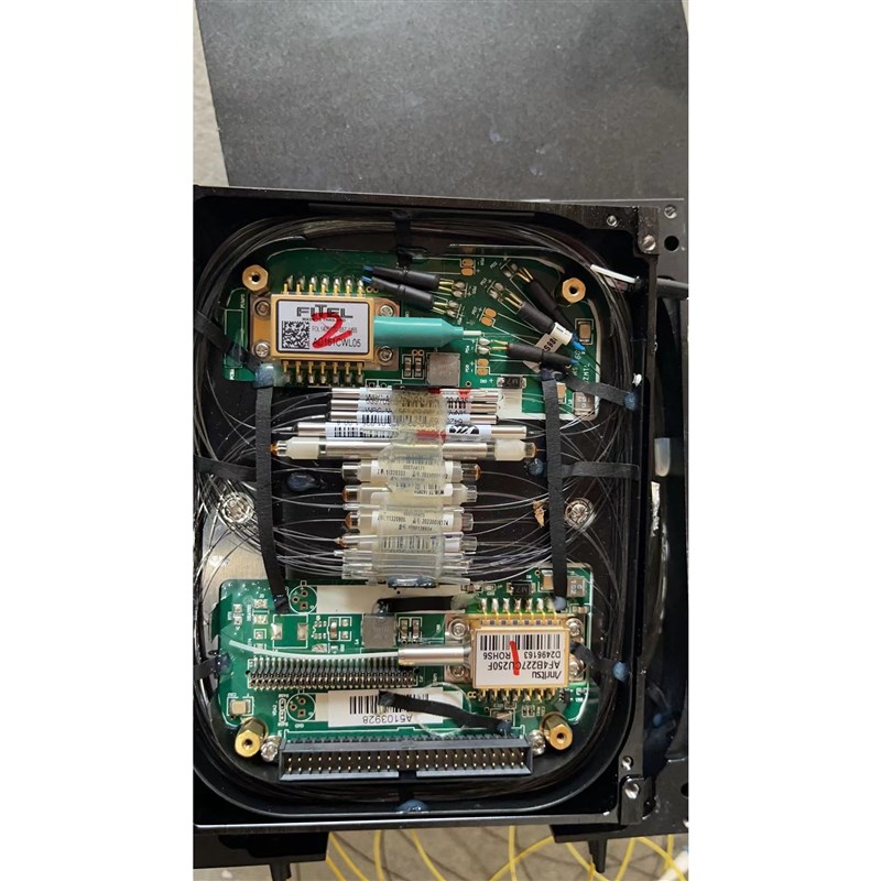 光纤激光器拉曼激光器泵浦激光器