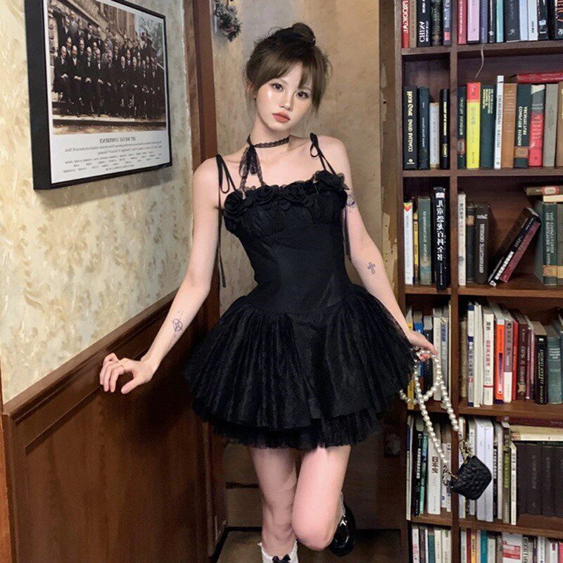 法式高级感纯白蕾丝吊带裙女夏日常可穿生日礼服仙女裙芭蕾短裙子