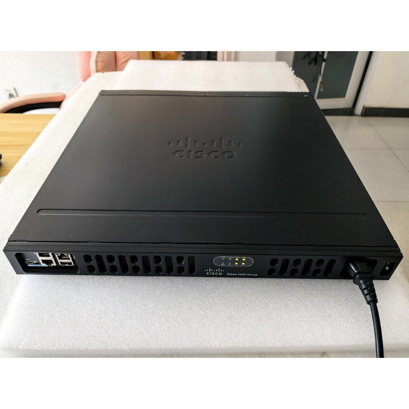 ISR4331-K9 思科千兆企业级路由器,现货,实物拍摄,