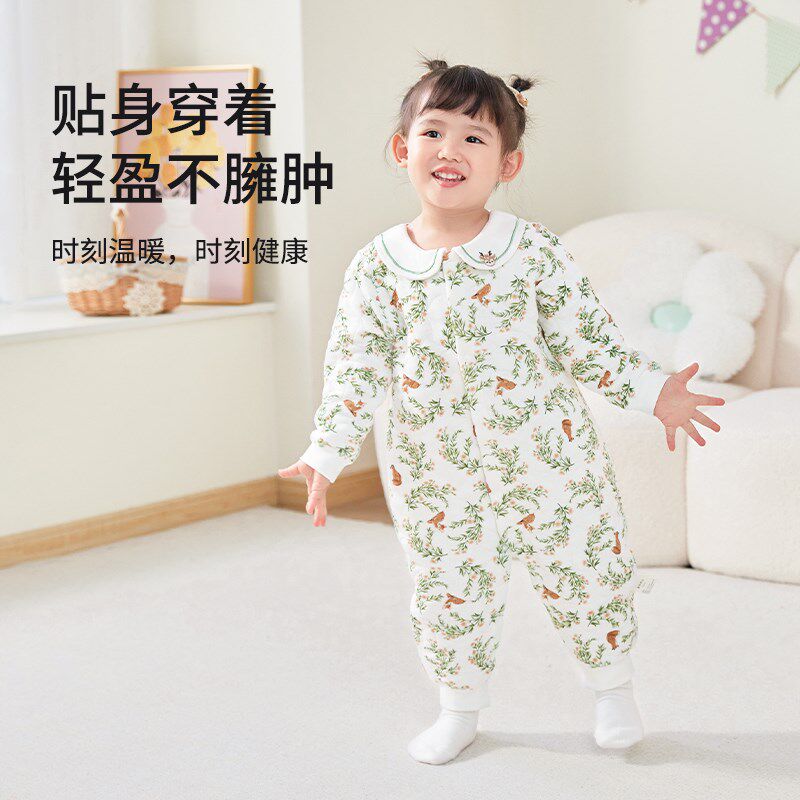 婴儿秋冬衣服宝宝保暖连体衣新生儿夹棉衣服新款幼女童春秋外出服