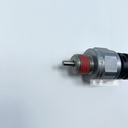 适用解放J7差速锁开关中后桥 J6PJH6差速锁传感器3834050-82T原厂