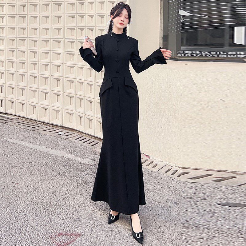 性感喇叭袖气质显瘦修身包臀高腰女人味鱼尾裙长袖秋冬新款连衣裙