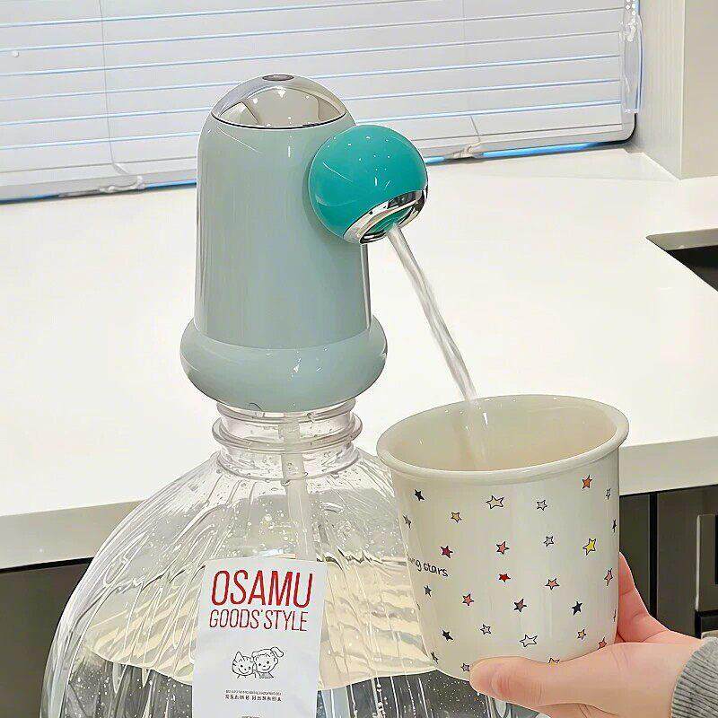 设计感按压式饮水器家用桶装水抽取器绿色创意水杯