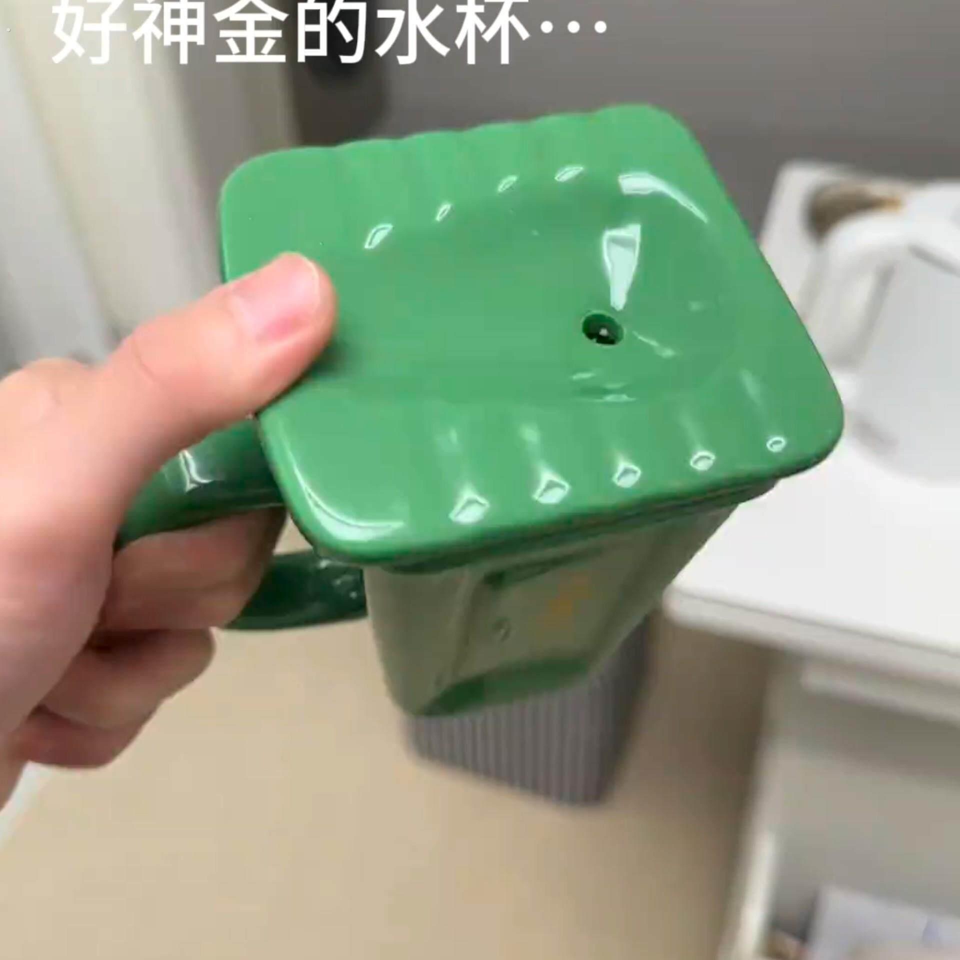 恶搞水杯蹲厕杯子陶瓷送生日礼物搞怪恶搞网红马克杯创意搞笑杯子