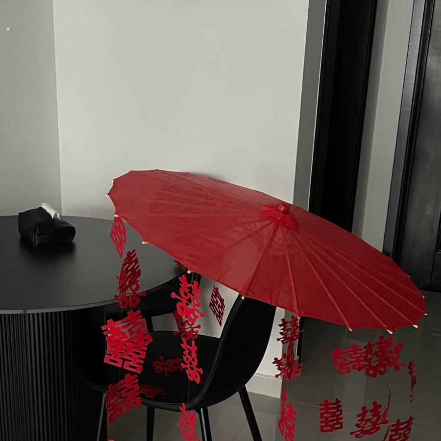 新中式婚伞新娘拍照道具结婚旗袍晨拍喜字红伞迎亲出嫁伞秀禾拍摄