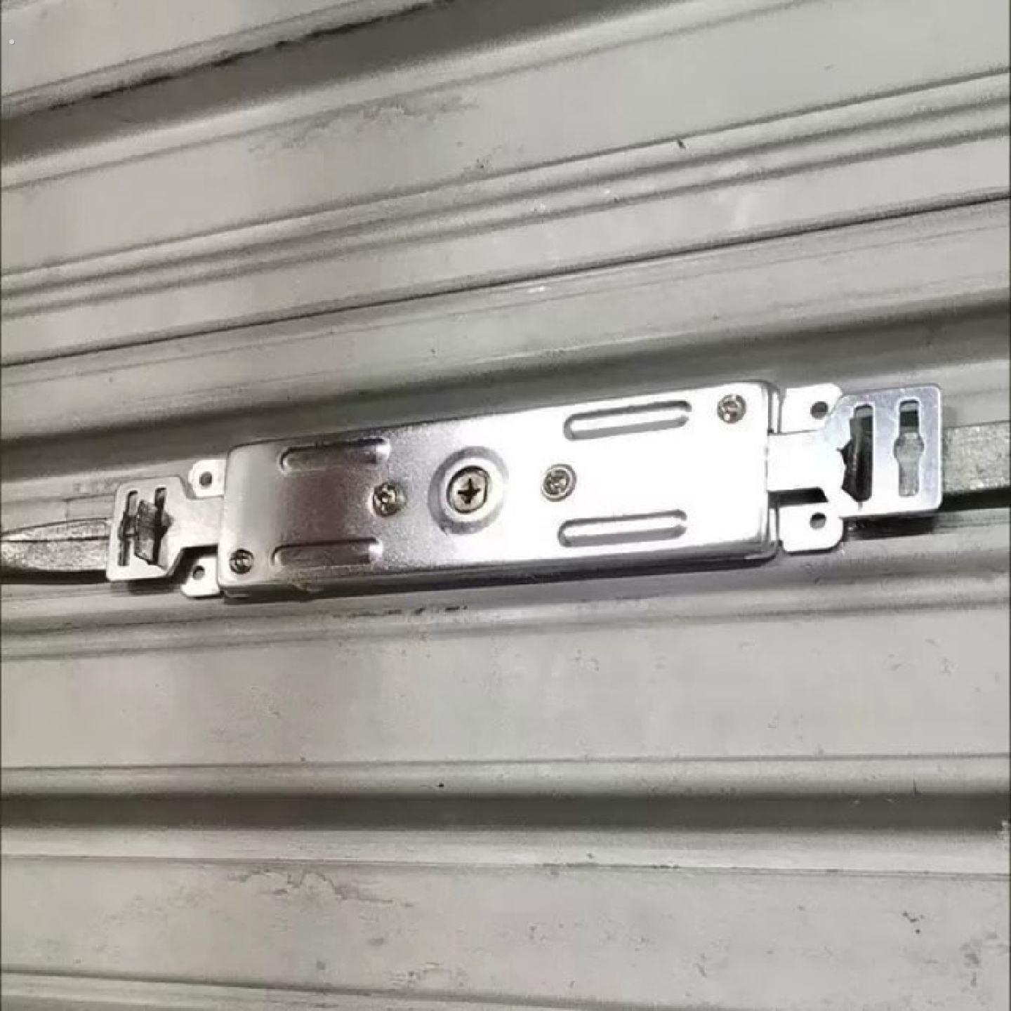 卷闸门锁通用型卷帘门锁十字防盗车库圈配件连拉闸锁中间开铜芯