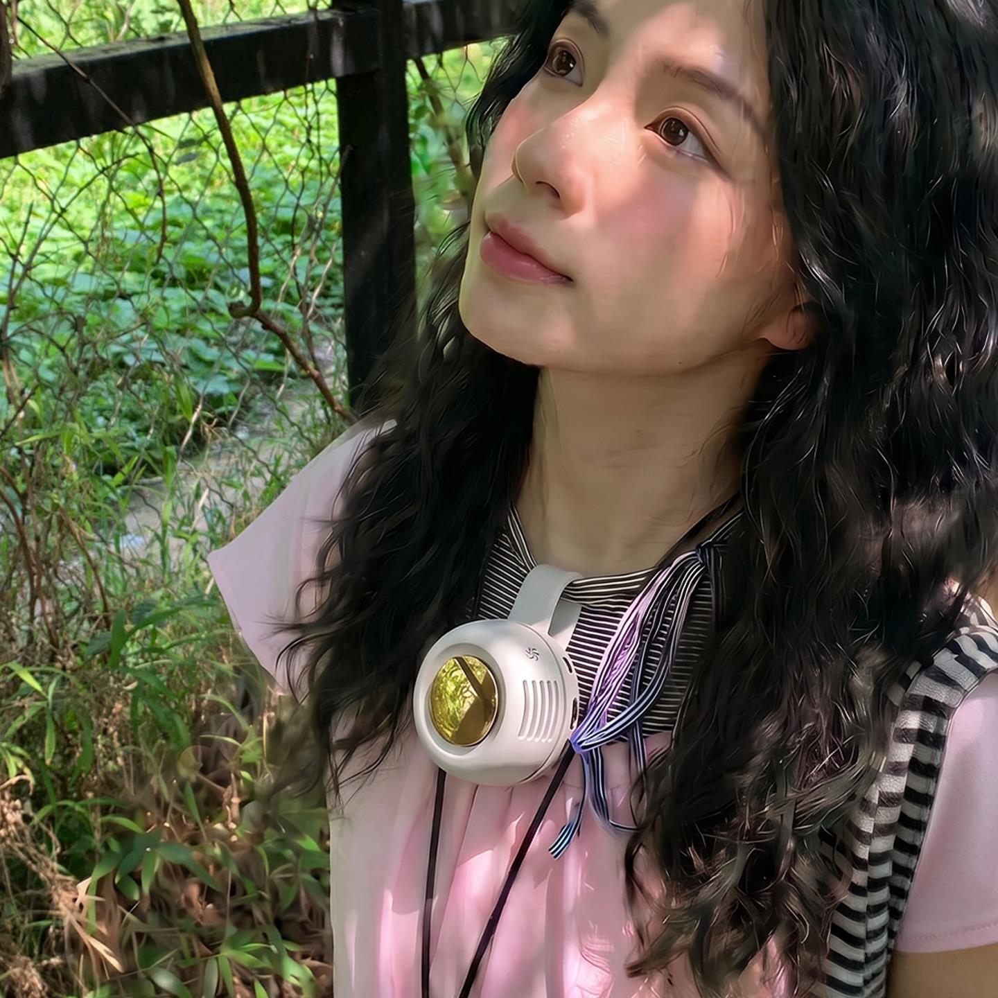 行走的小空调!迷你钮扣风扇户外随身可携式挂颈静音大风力小型涡