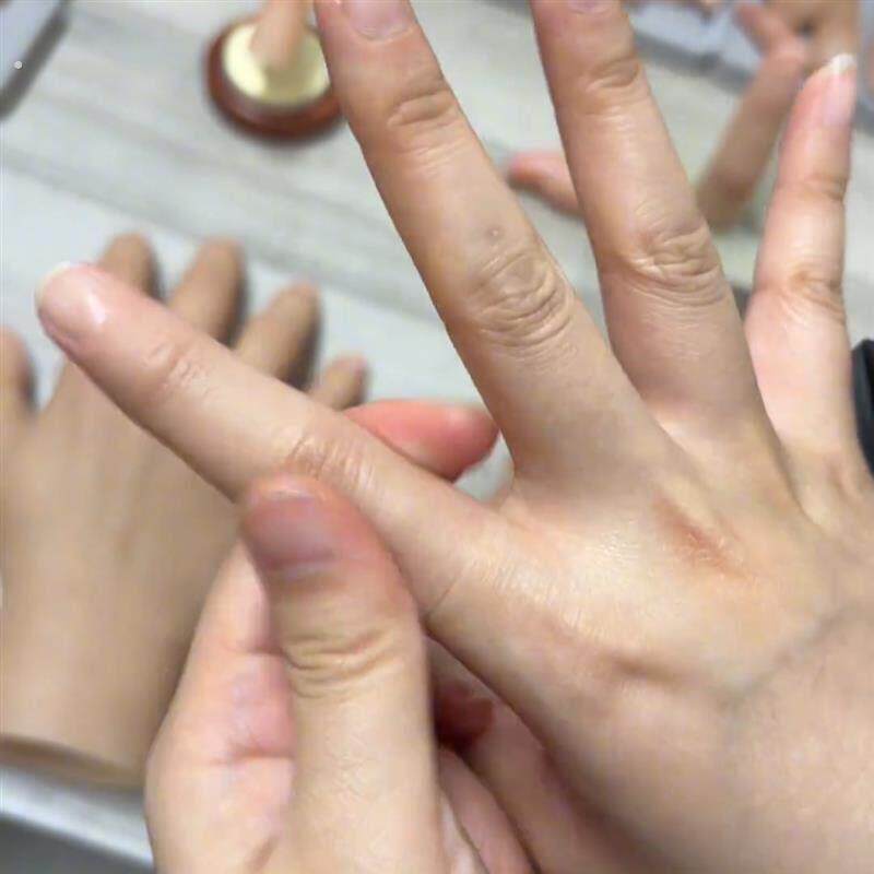 断指真手指套大拇指假肢指套假手指头魔术