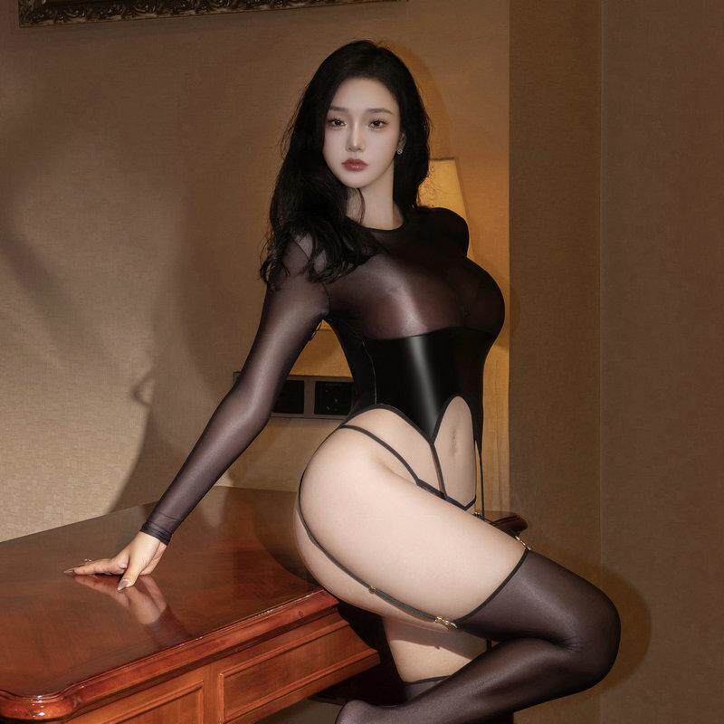 长袖性感紧身连体衣吊带连身衣女子透视装高领比基尼三点式镂空