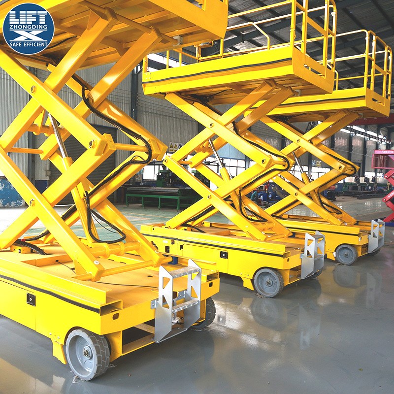 高空作业平台12米移动剪叉升降A机全自行式升降平台自动行走升降