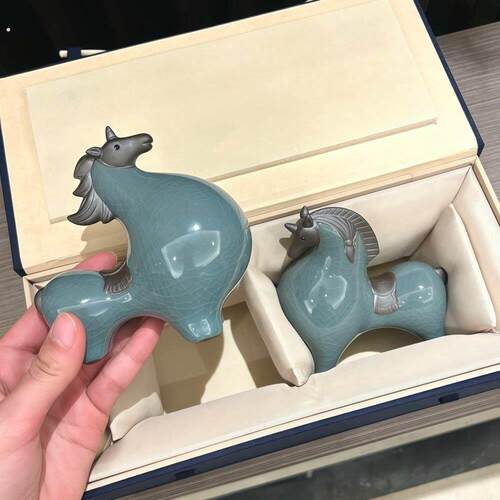 陶瓷工艺品哥窑唐马摆件家居玄关办公室马年装饰品动物马生肖摆设