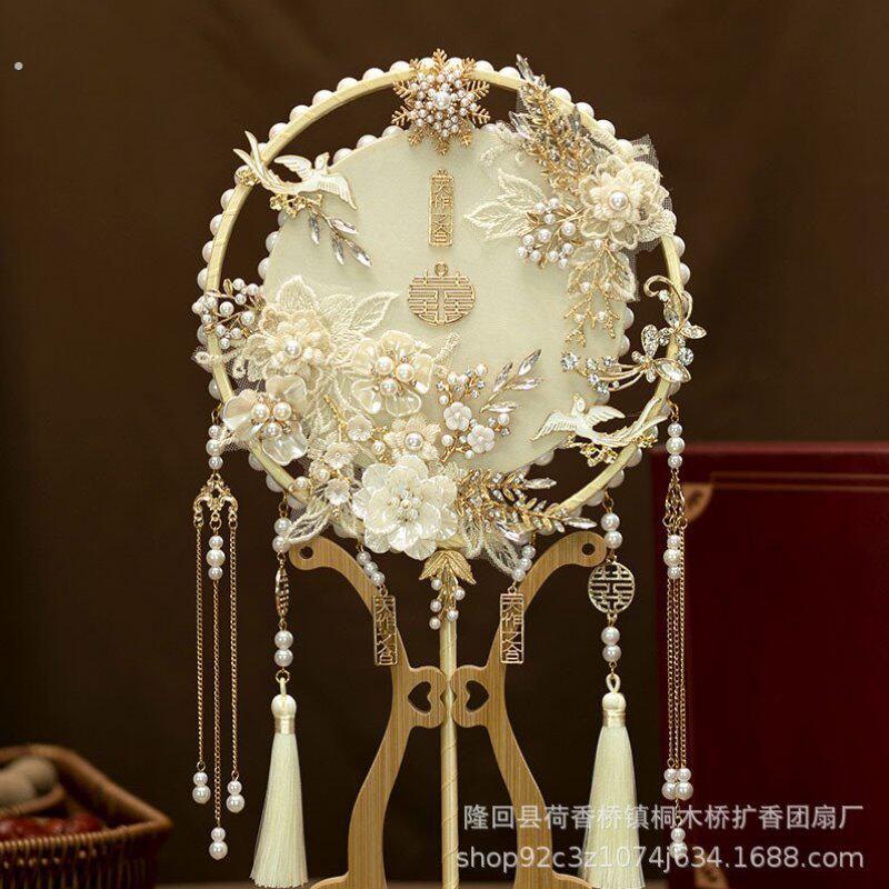 团扇新娘结婚简单大气女中国高级出嫁双面团扇扇子手工长柄拍照可图片