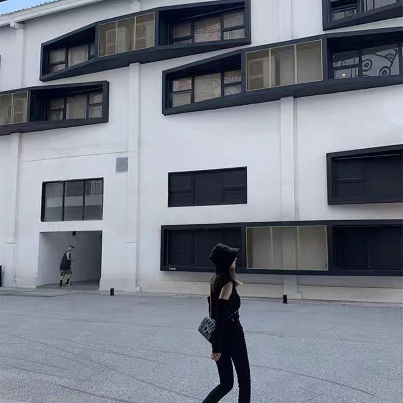 向大花大码高腰牛仔裤女胖mm显瘦烟灰色修身紧身弹力小脚铅笔裤子