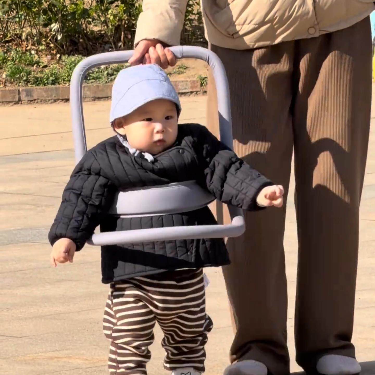 学步带婴幼儿学走路站立两用小孩防摔神器防勒透气一岁宝宝牵引带
