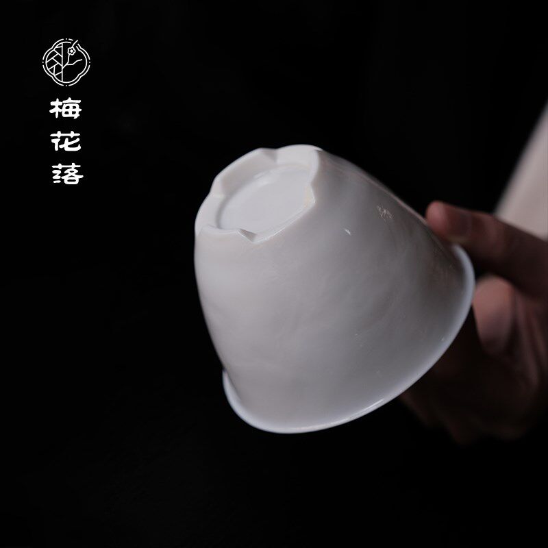 梅花落仿古印坯盖碗薄胎德化白瓷不烫手茶杯骨瓷方形杯苏丽君手作
