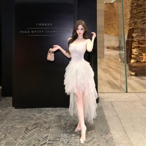 实拍你家辣辣halo lala高光时刻/轻奢高级重工拖尾网纱吊带连衣裙