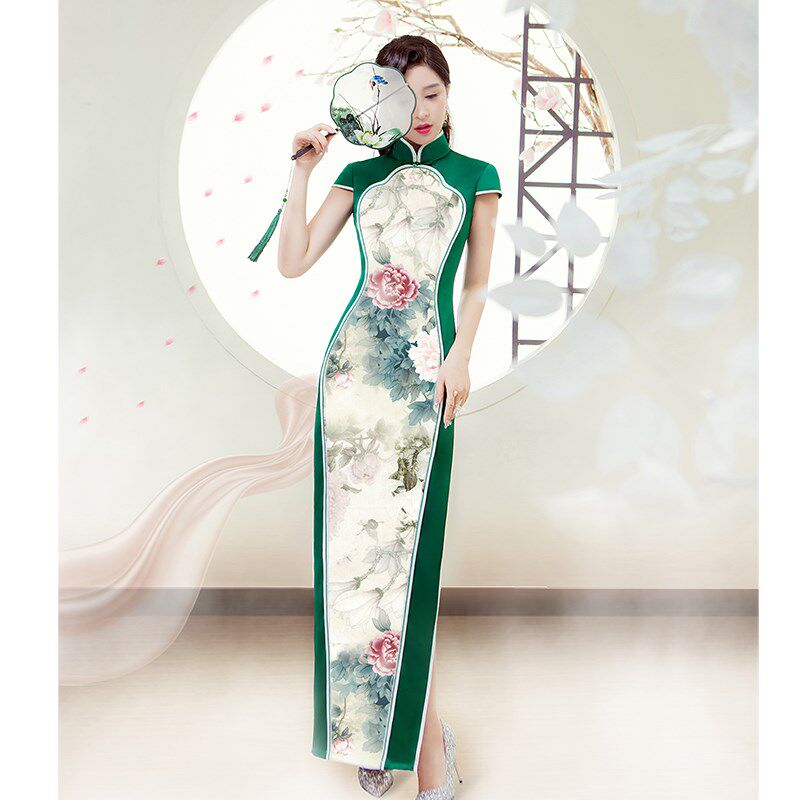 江南春天高端走秀旗袍演出服女2024新款夏季气质复古长款t台表演