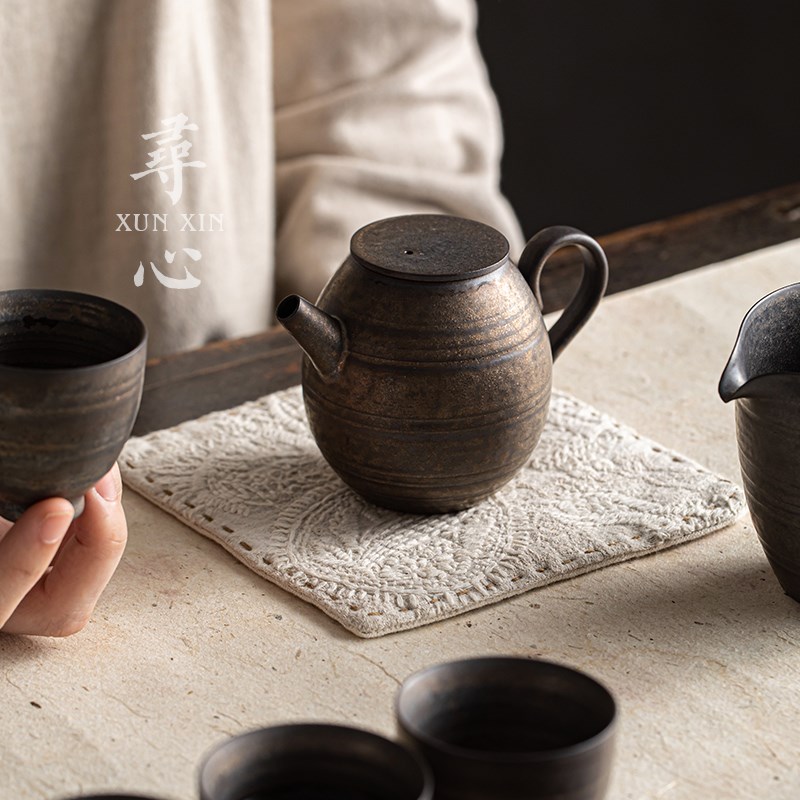 寻心复古手作平盖壶新中式陶瓷冲茶器鎏金铁锈单壶个人茶具泡茶壶