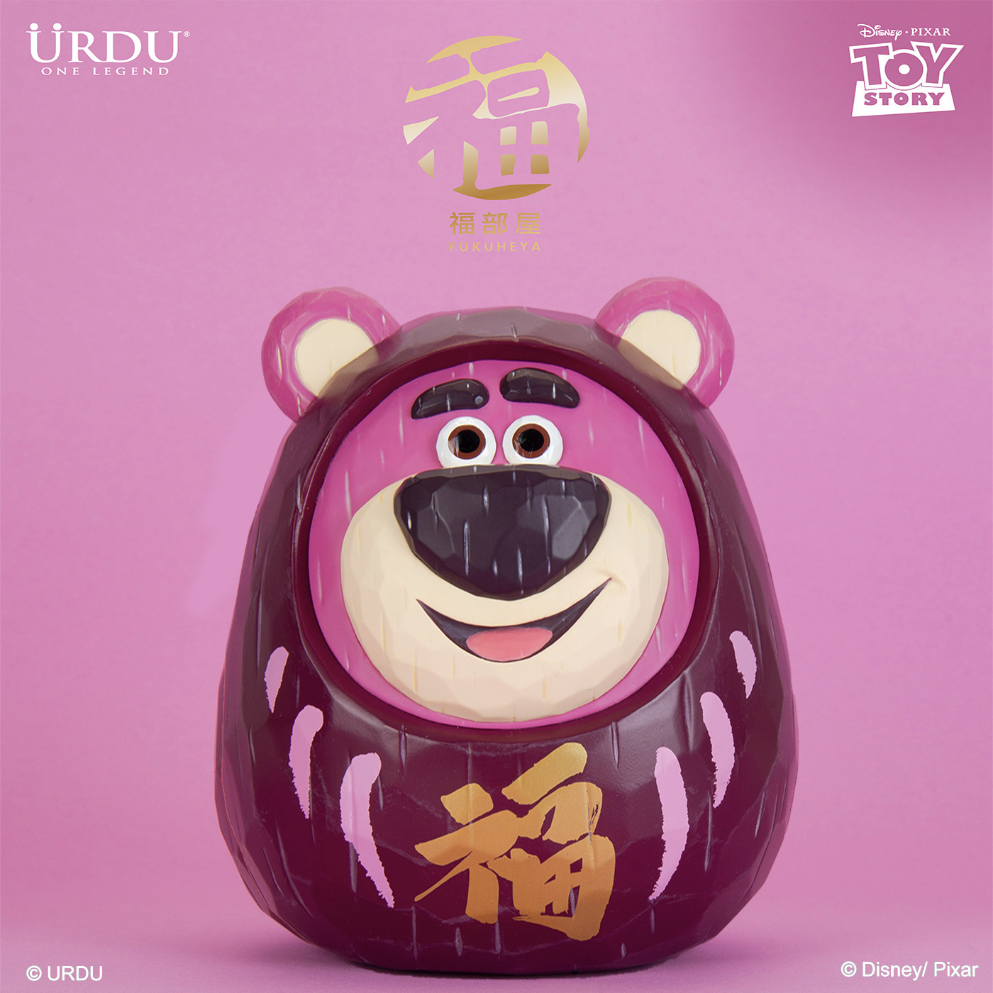 URDU迪士尼草莓熊手办达摩吉祥物