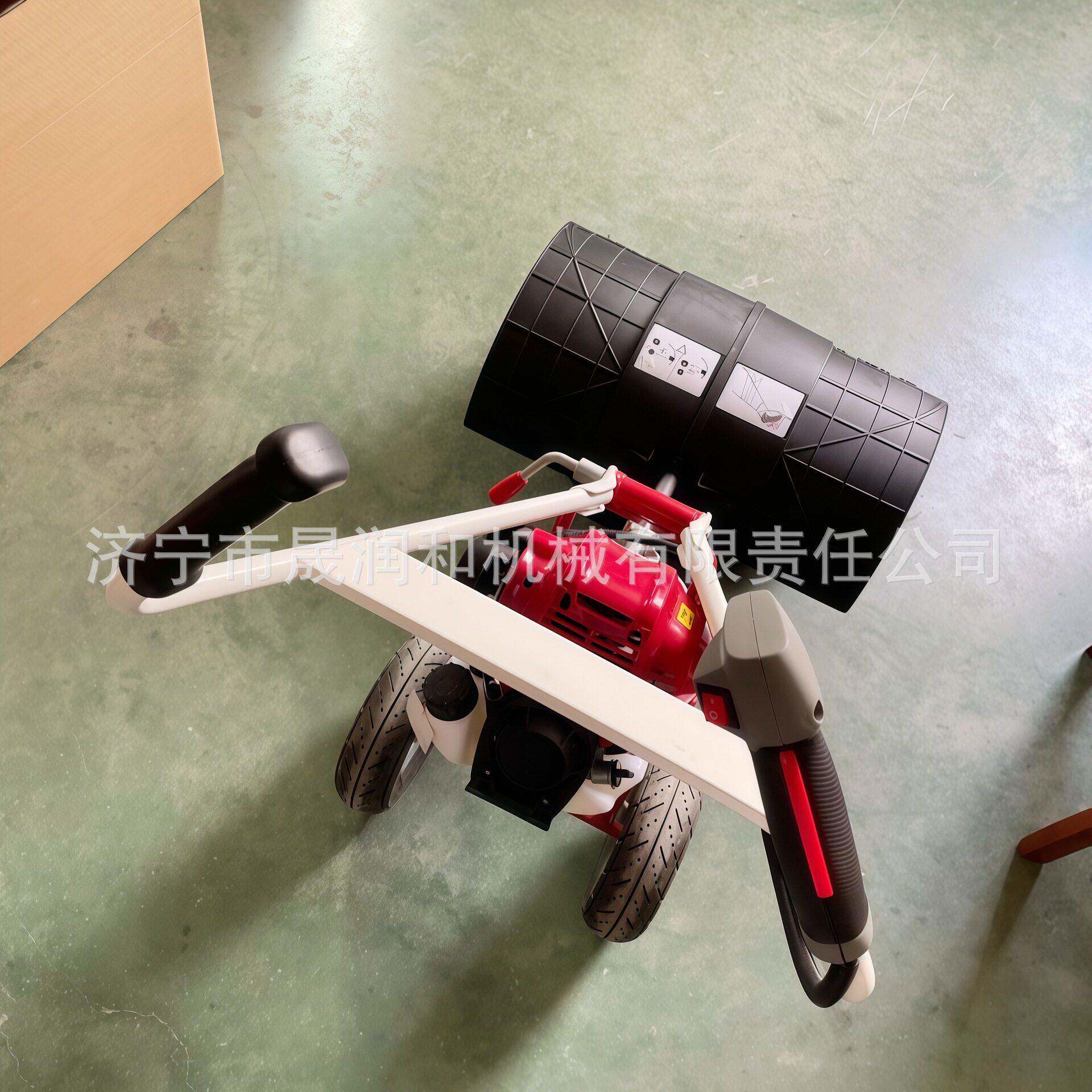 足球场小型草坪梳草机人造草坪冲砂后整草梳理机清砂梳理一体机