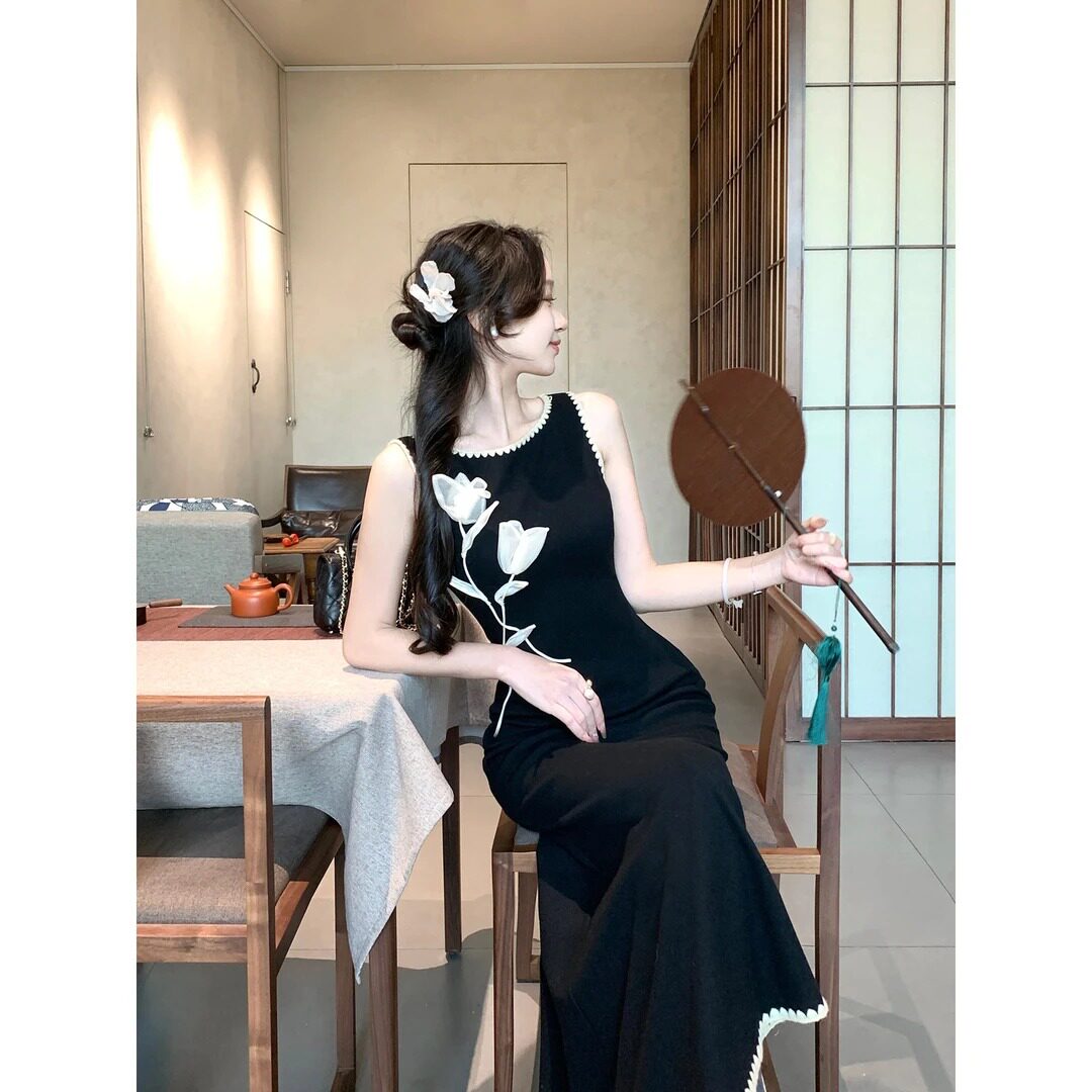 新中式黑色无袖修身鱼尾旗袍长裙