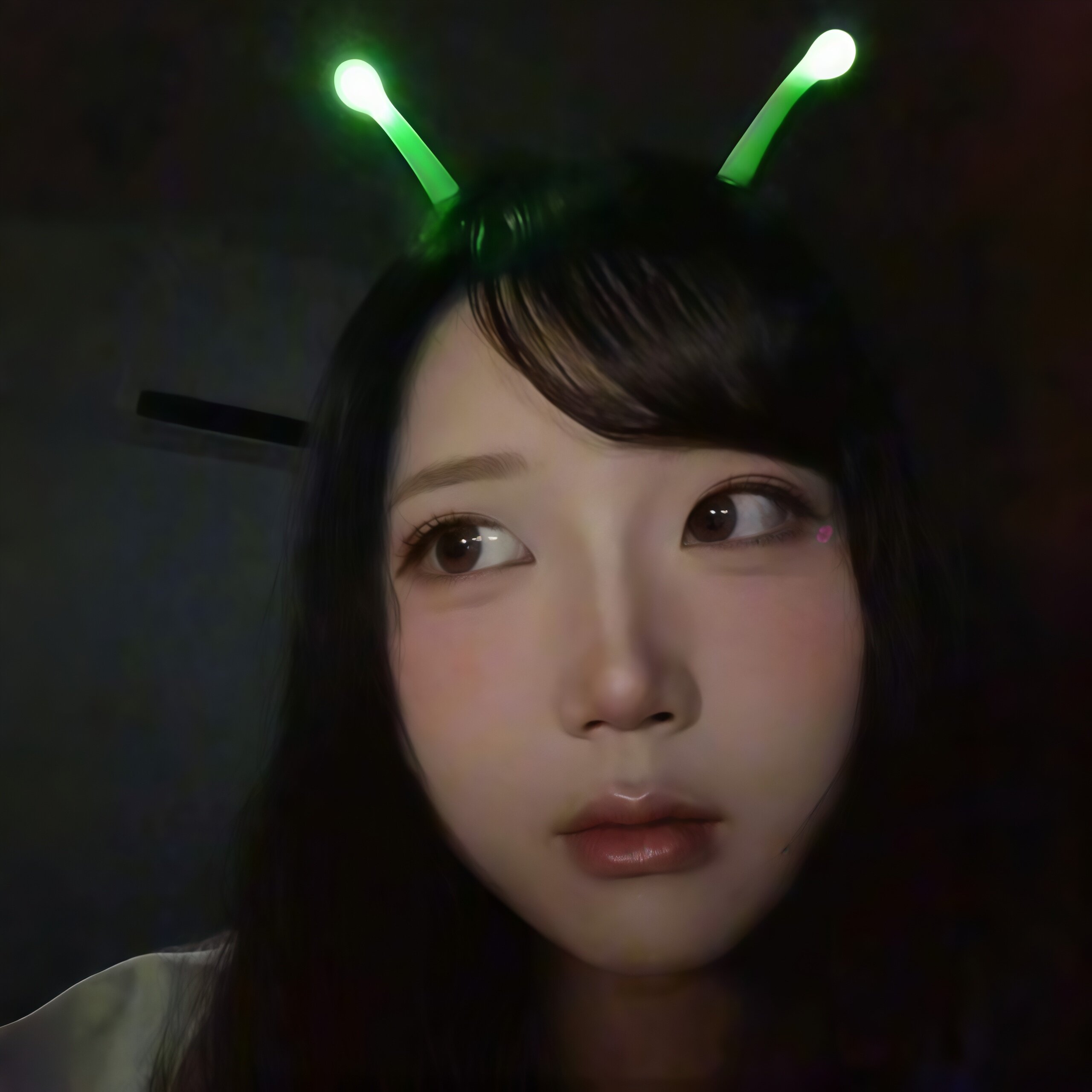 发光外星人触角发箍节日气氛道具万圣节cos夜光发箍演出装扮头饰